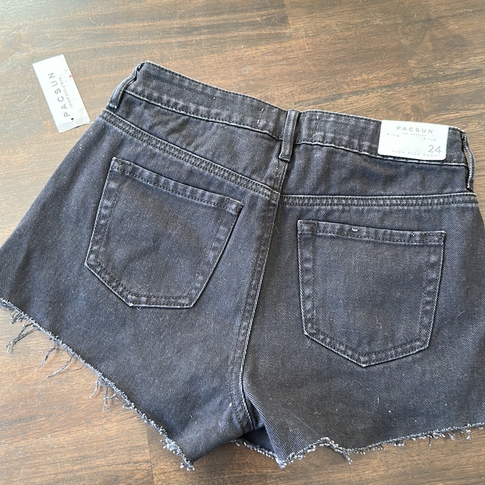 🆕🌼 PACSUN High Rise Shorts 24 - Picture 2 of 4